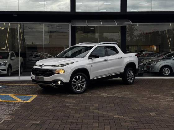 FIAT TORO 2.0 16V TURBO DIESEL VOLCANO 4WD AT9